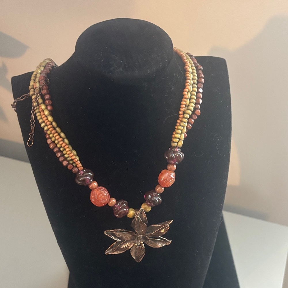 Multicolor Beaded Necklace with Floral Pendant